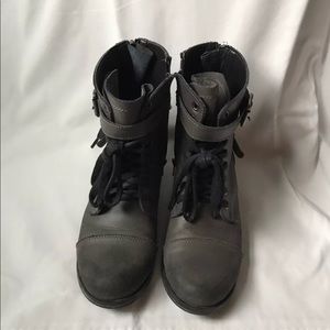 Dolce Vita gray booties size 7.5